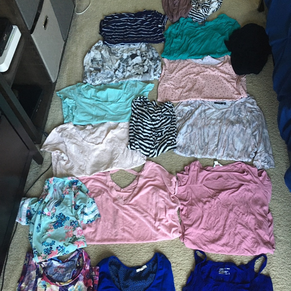 Lot of junior misses ladies shirts mixed brands